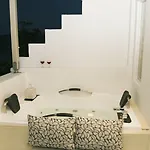 Anatoli Luxury & 4*