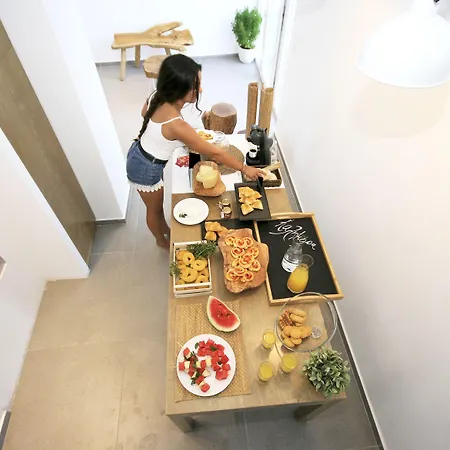 Ξενοδοχείο με διαμερίσματα Anatoli Luxury &