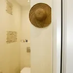 Anatoli Luxury & شقة فندقية