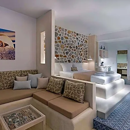 Anatoli Luxury &