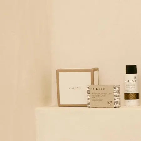 Anatoli Luxury & Lägenhetshotell